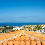 Villa Costa Adeje 阿德耶