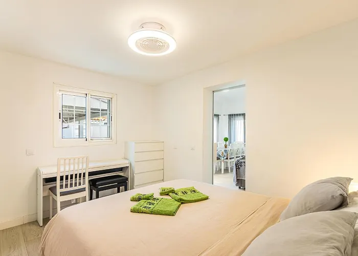 Villa Costa Adeje Адехе