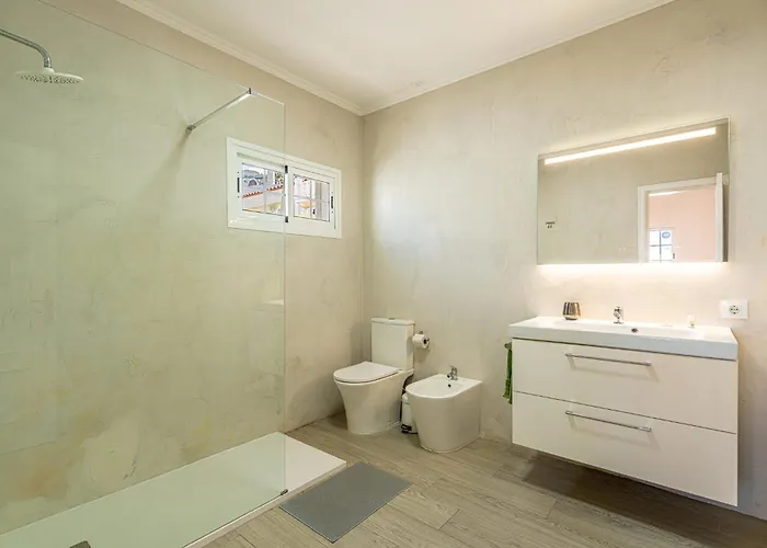 Вілла Villa Costa Adeje *